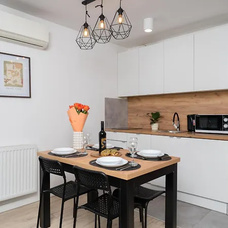 Friendhouse Vistula&wawel Апартаменты Краков