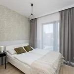Friendhouse Vistula&wawel 公寓